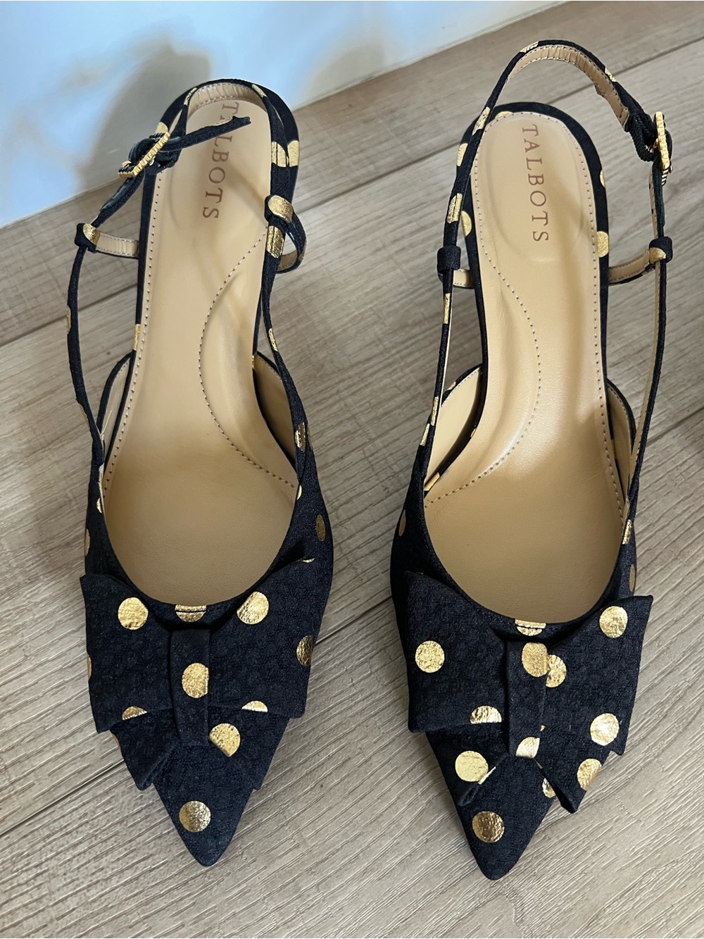 Talbots Black Slingback Heels with Gold Polka Dots